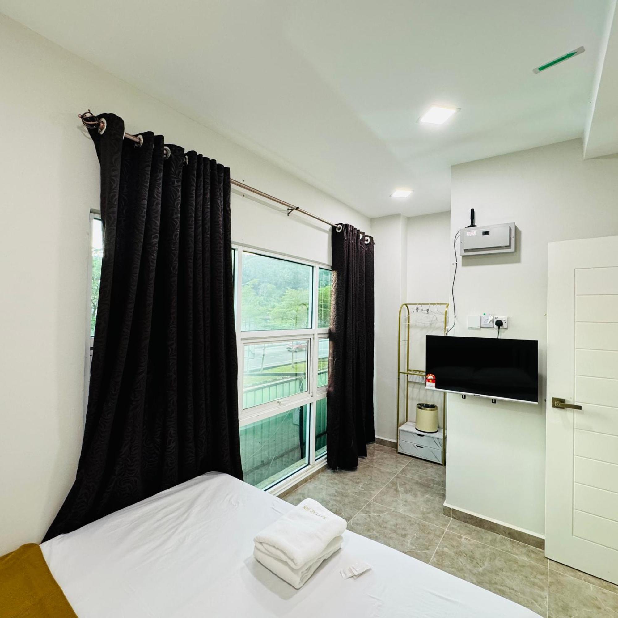 Rayyaz Inn Kuala Terengganu Extérieur photo