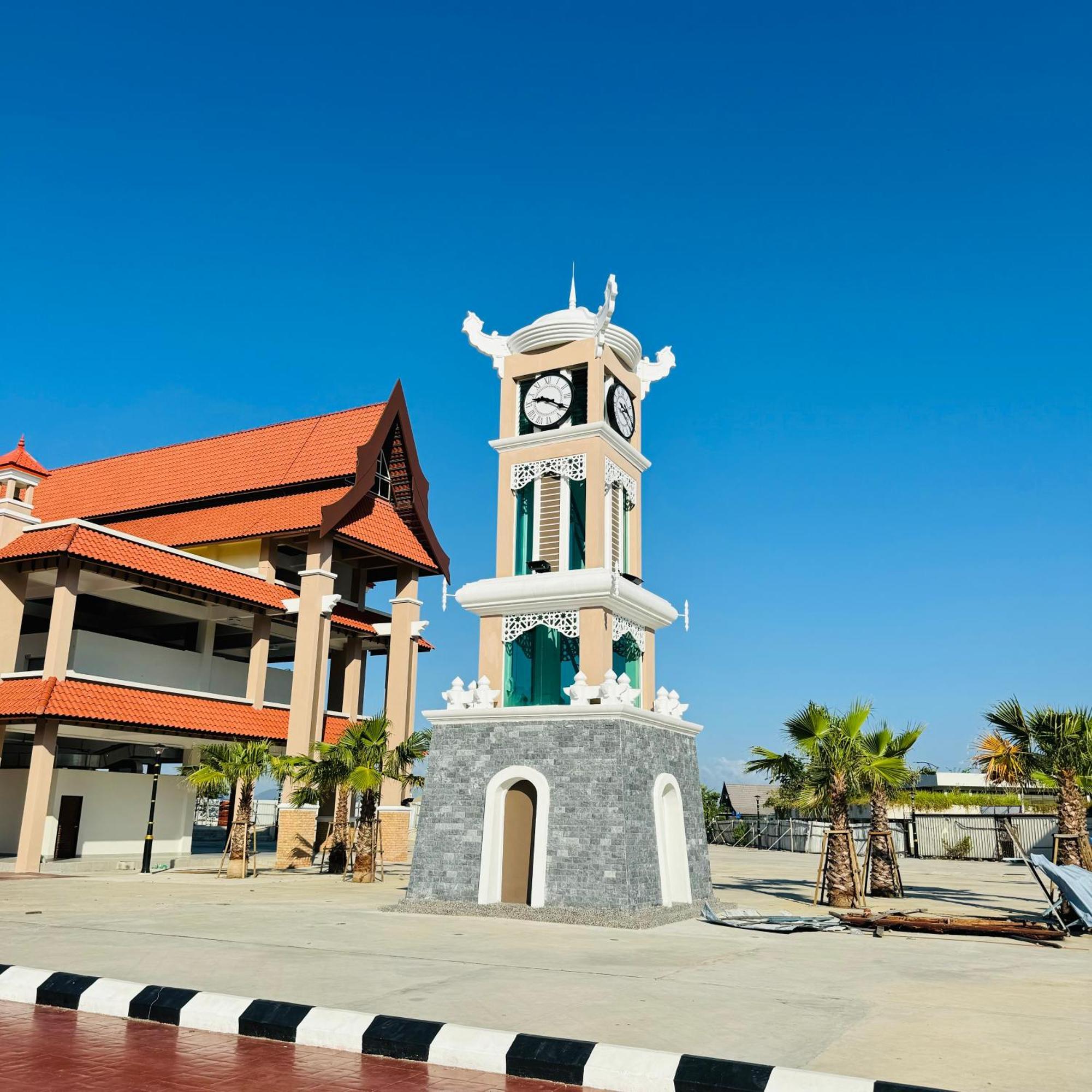 Rayyaz Inn Kuala Terengganu Extérieur photo