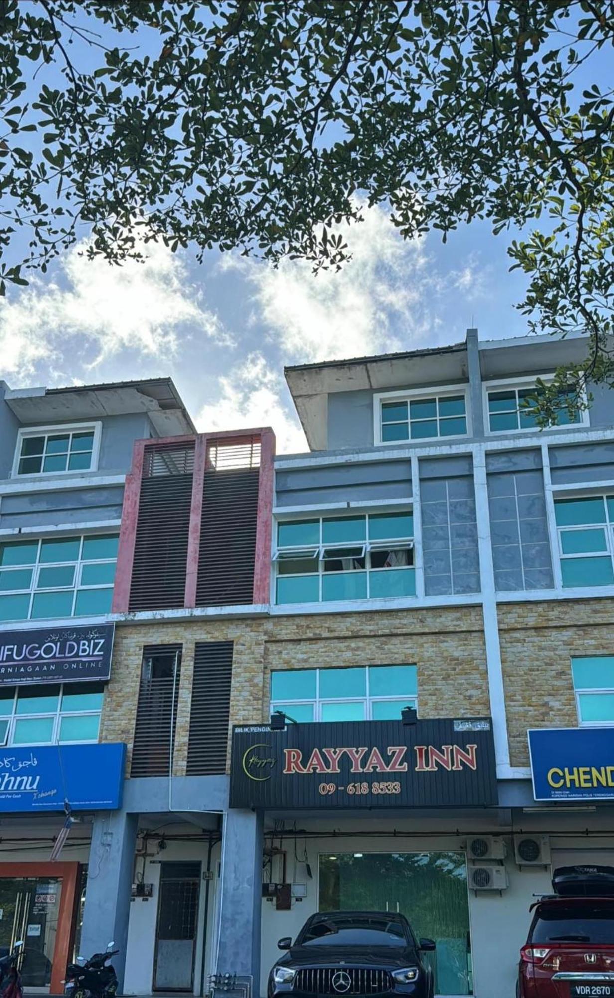 Rayyaz Inn Kuala Terengganu Extérieur photo